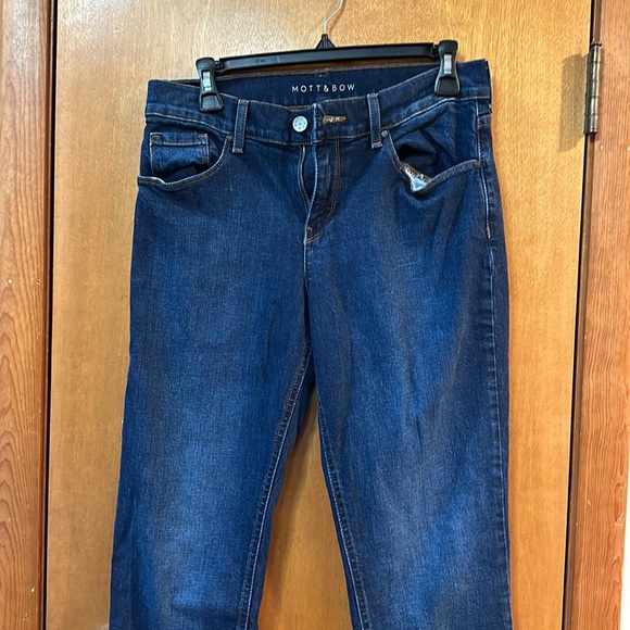 Mott & Bow boyfriend  jeans - Picture 2 of 8